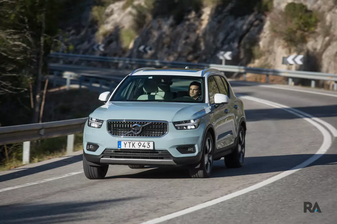 Noul Volvo XC40