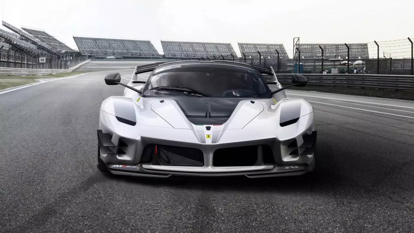 រថយន្ត Ferrari FXX-K Evo