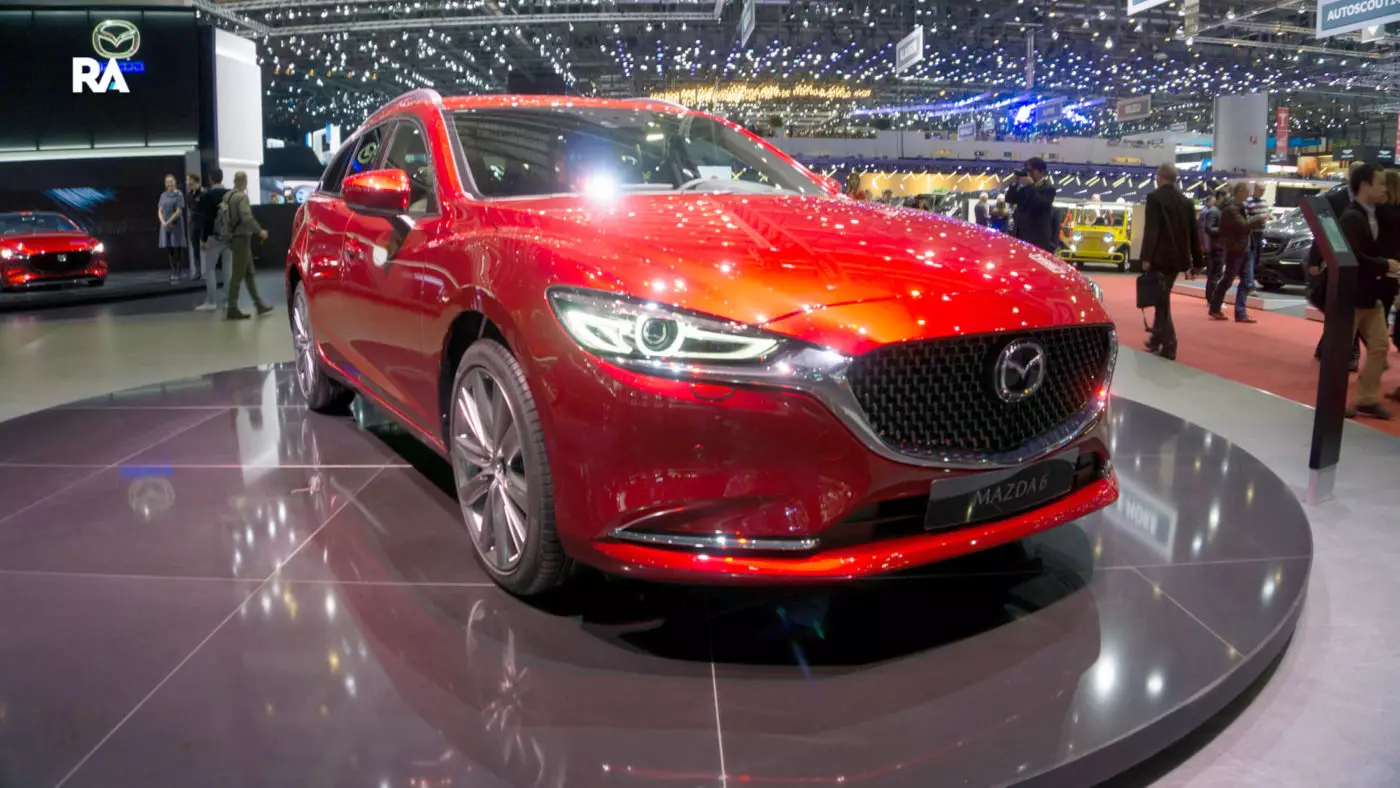 Mazda 6 Vaqon Cenevrə 2018