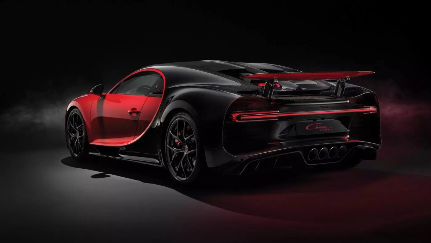 Bugatti Chiron အားကစား