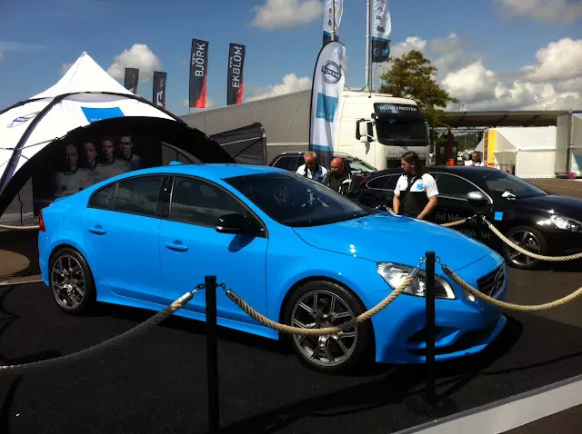 Jarmalku way daryeelaan, halkan waxaa imanaya Volvo S60 Polestar! 14439_6