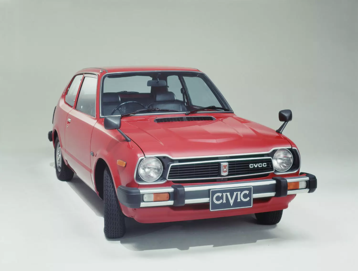 Honda Civic. The history and evolution of an icon over 10 generations