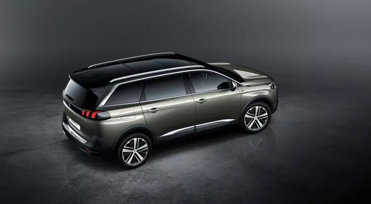 Peugeot 5008 (6)