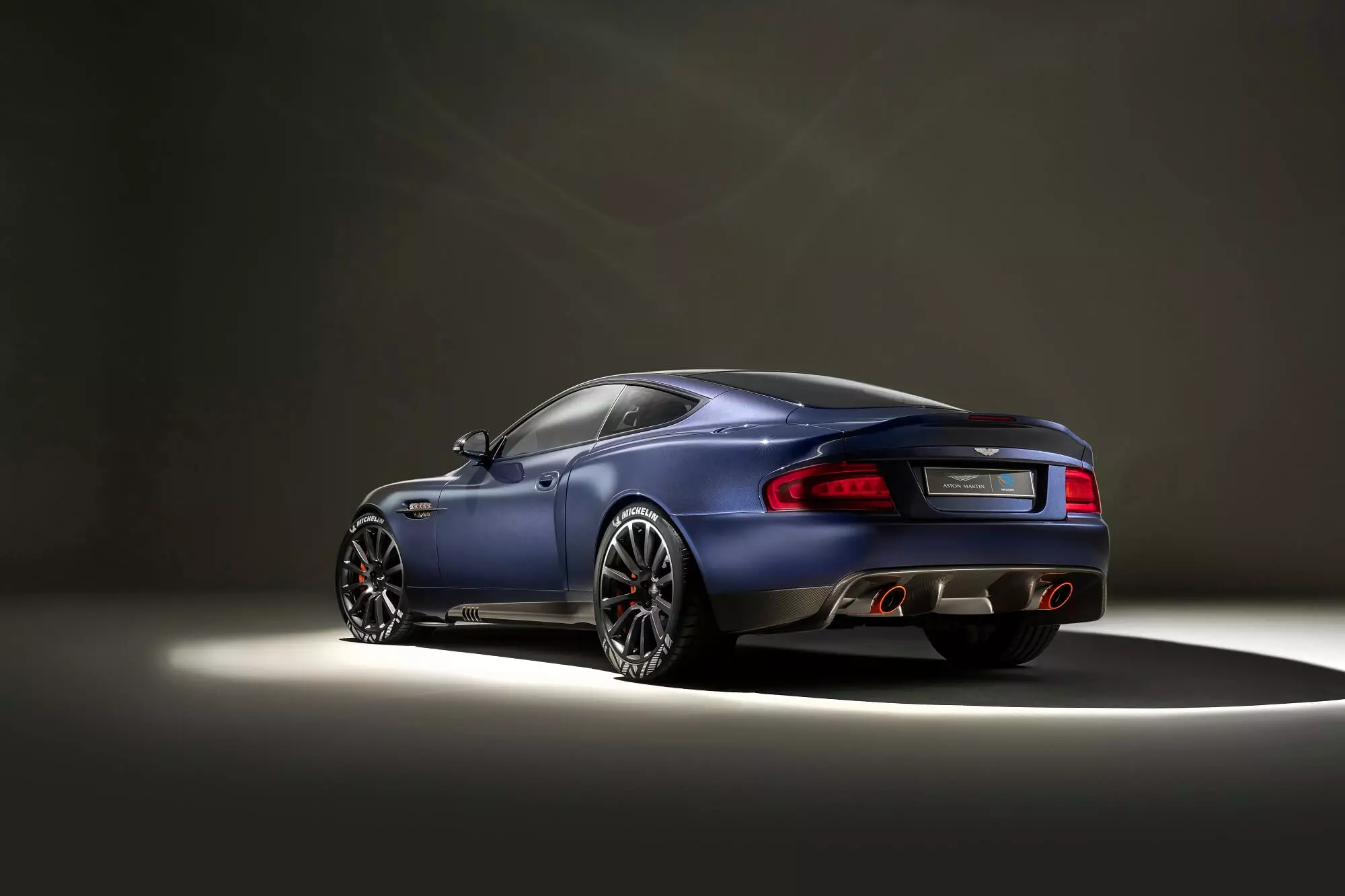 Aston Martin Vanquish 25 od CALLUM-a