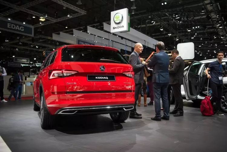 Skoda inovhura iyo itsva Kodiaq Sportline uye Scout muGeneva 14670_1