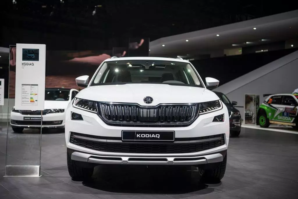 Skoda li Cenevreyê Kodiaq Sportline û Scout-a nû eşkere dike 14670_4