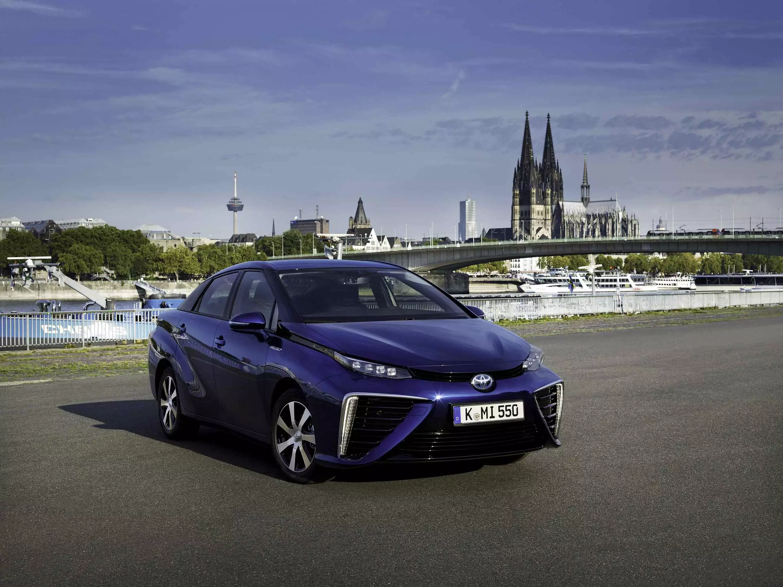 Toyota wird noch stärker auf Elektrifizierung setzen. So machst du es 14786_2