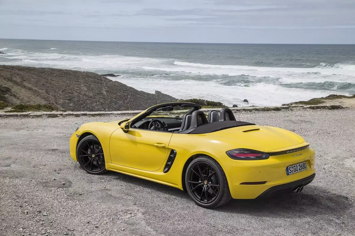 I-Porsche 718 Boxster (3)