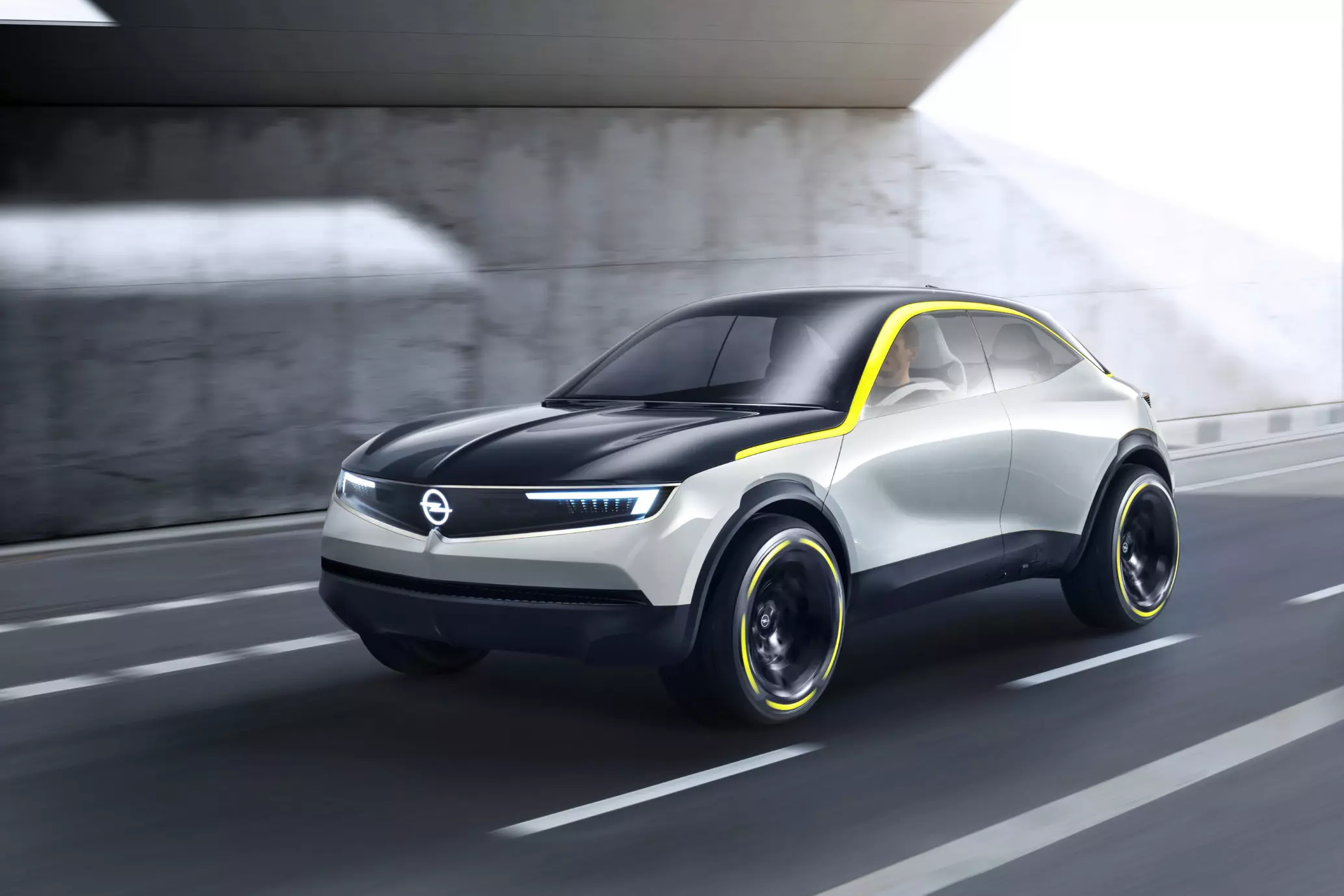 Opel GT X Experimental ឆ្នាំ 2018