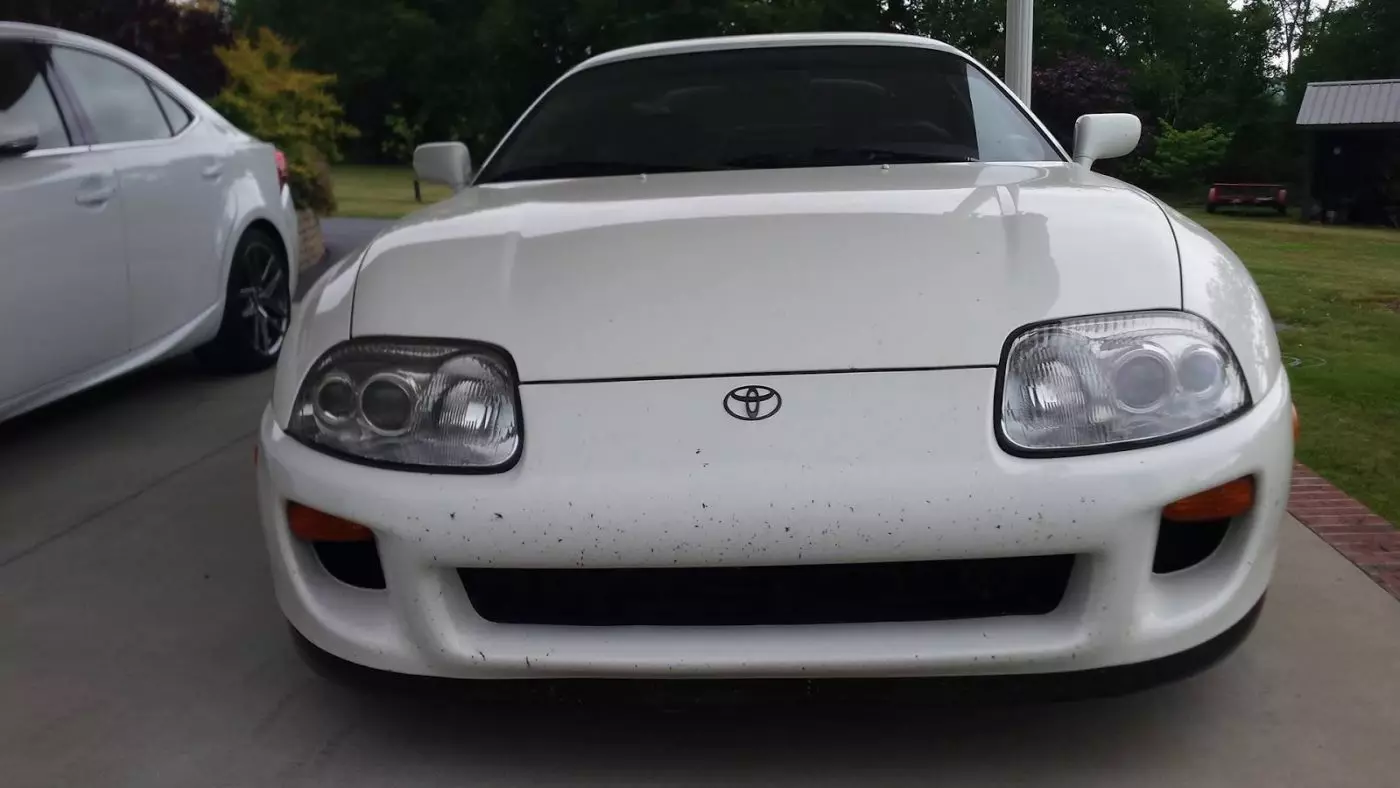 Le Toyota Supra ihambe ibanga elingu-837 000 km ngaphandle kokuvula injini 15109_2