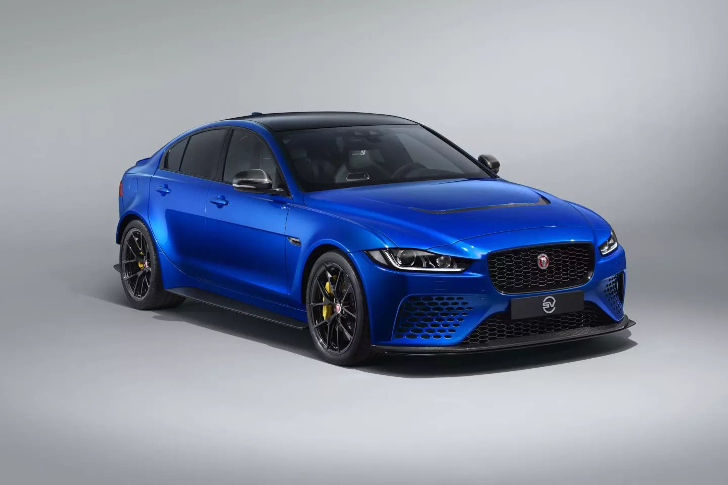 Jaguar XE SV Project 8 Touring