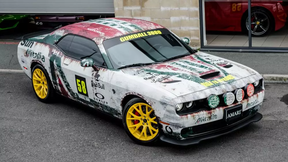 Dodge tartame Hellcat Gumball 3000