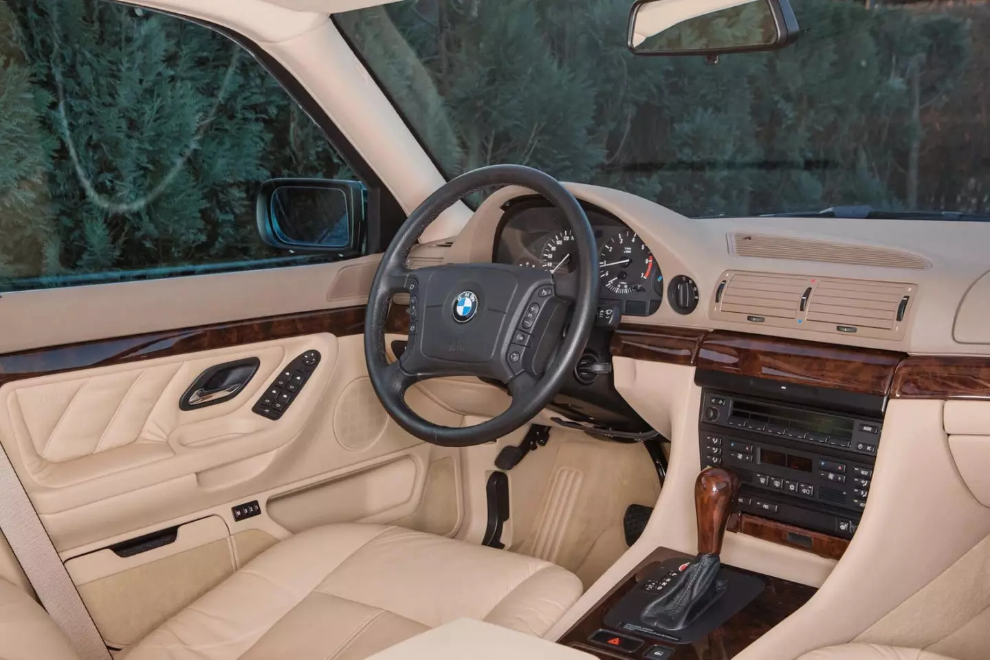 BMW 7 Serie E38