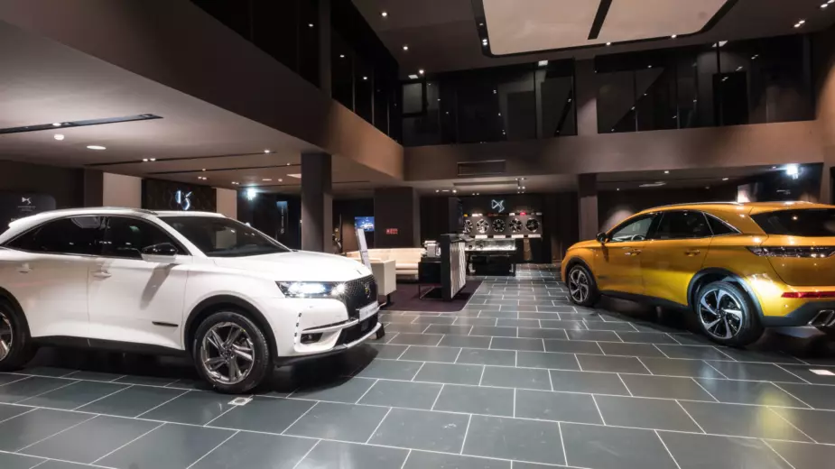 DS 7 Crossback پرتگال ۾ پهرين DS اسٽور جي تنصيب کي شروع ڪري ٿو