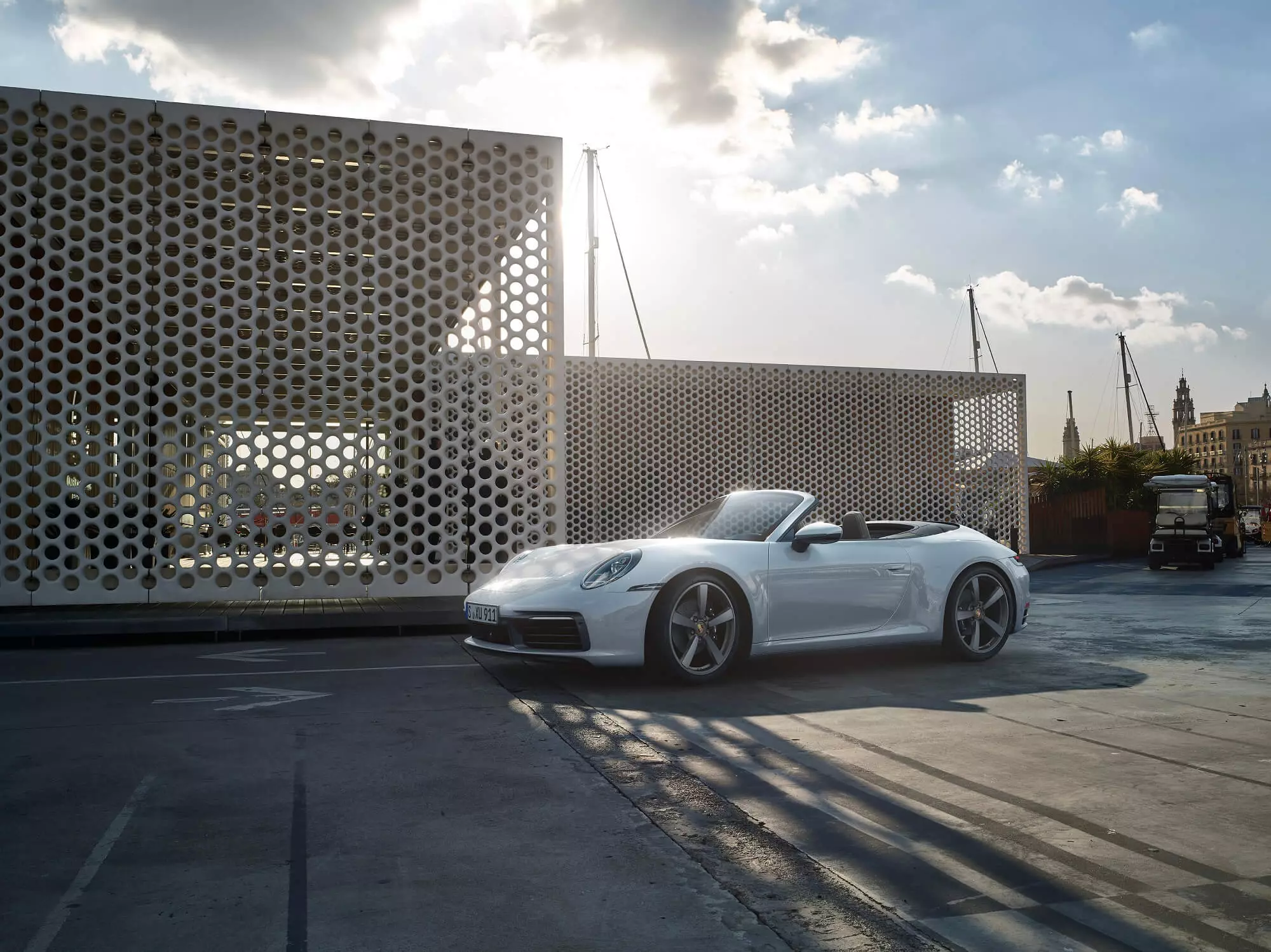 Porsche 911 Carrera 4 breiðbíll