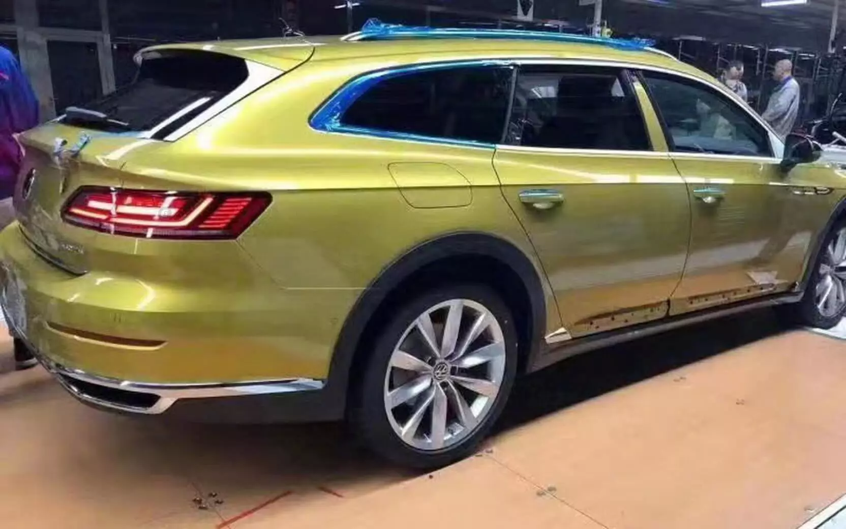 Rem Menembak Volkswagen Arteon