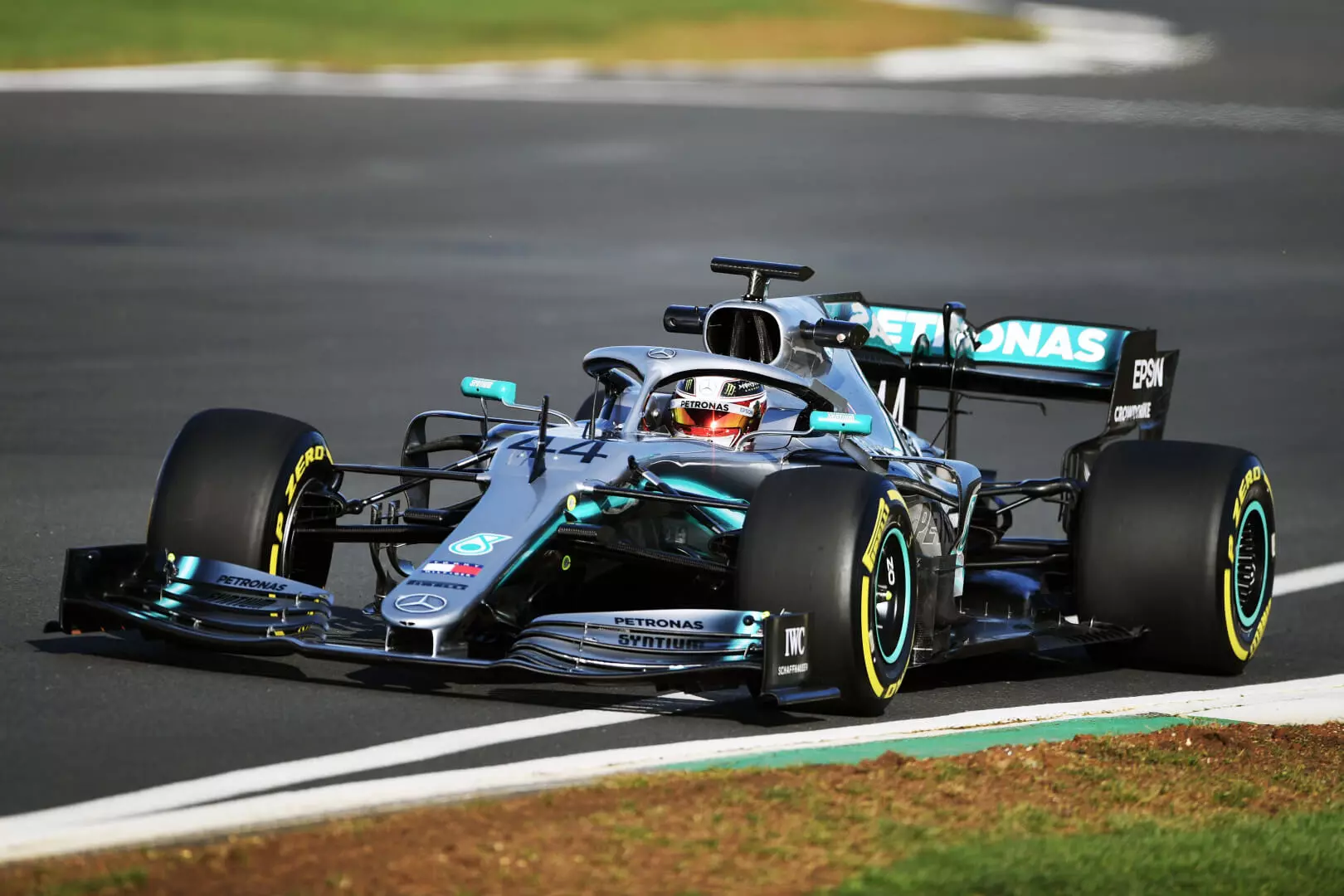 I-Mercedes-AMG Petronas W10