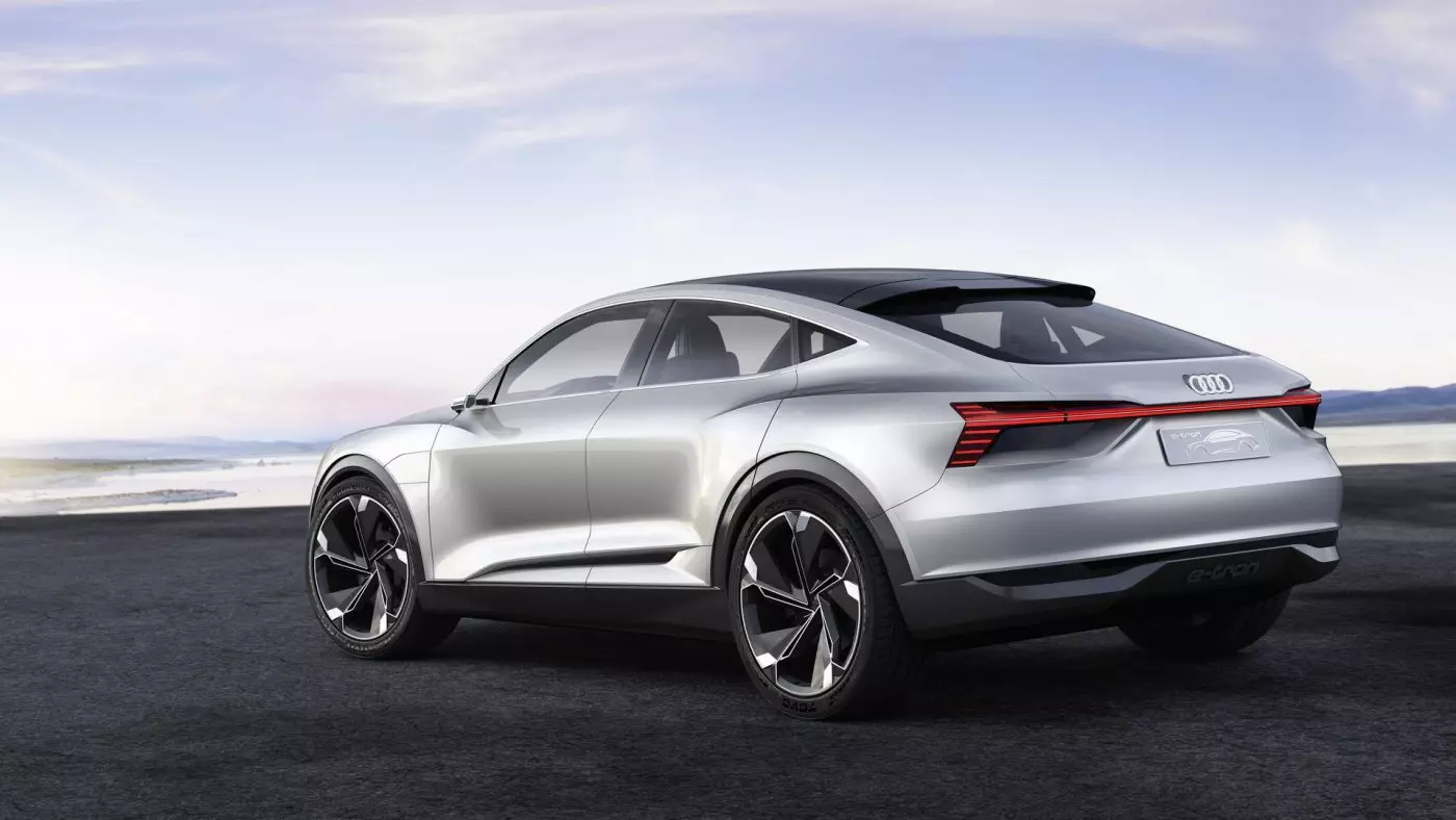 Audi E-tron Sportback සංකල්පය