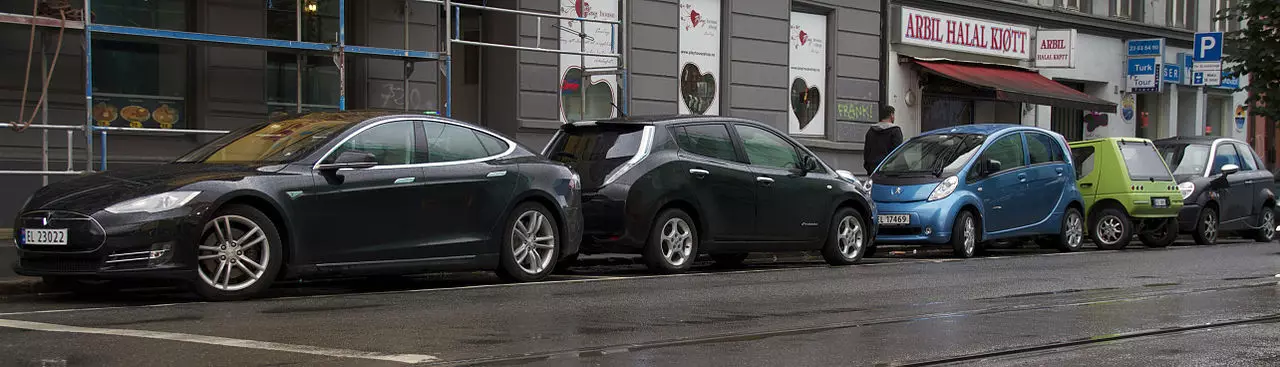 Tram parcheggiati in Norvegia a Oslo