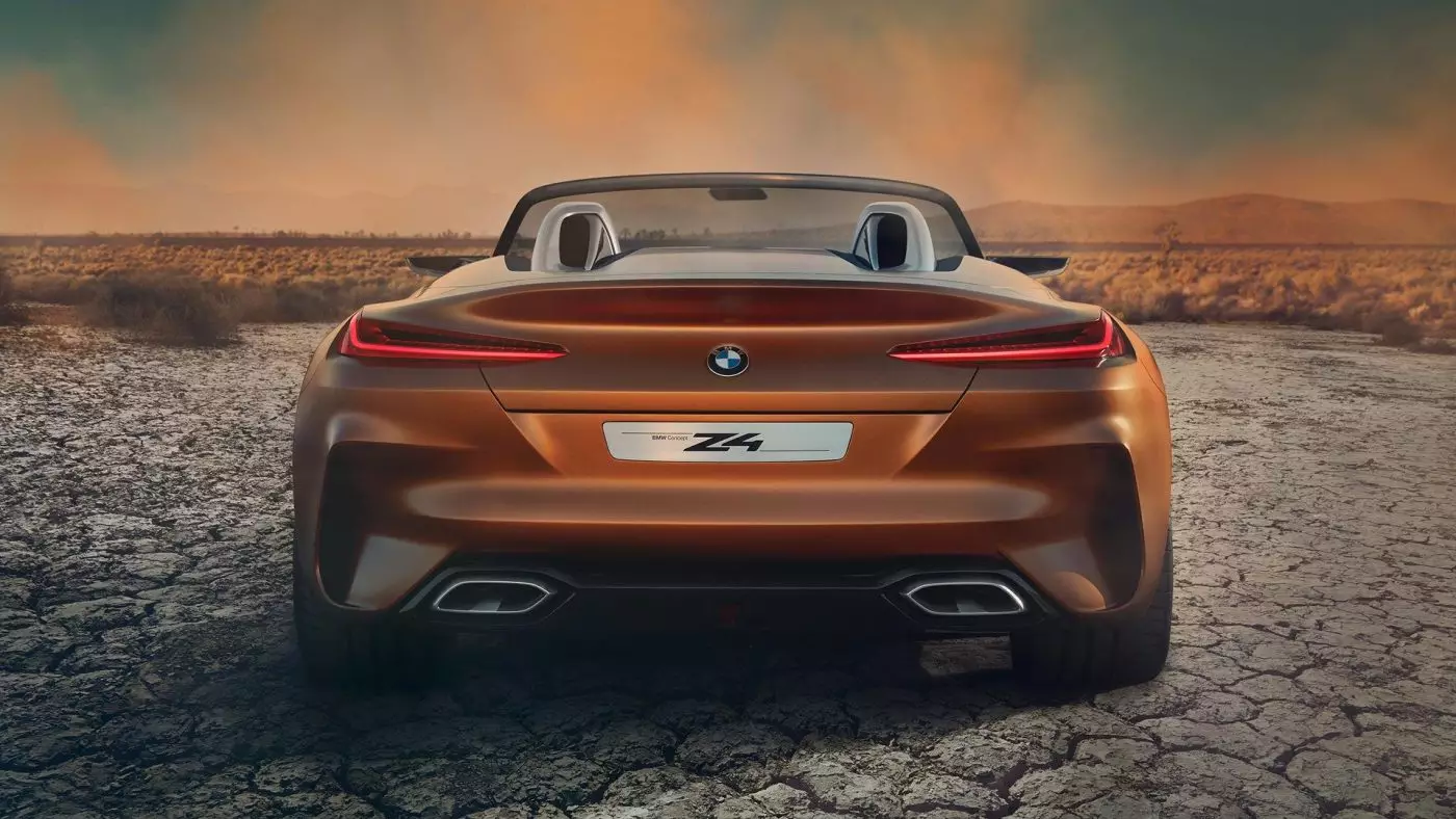 BMW Z4. Sigar M Aiki tare da 390 hp a cikin tsare-tsaren? 15839_1