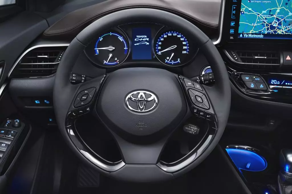 Prime impressioni al volante della nuova Toyota C-HR 15905_4