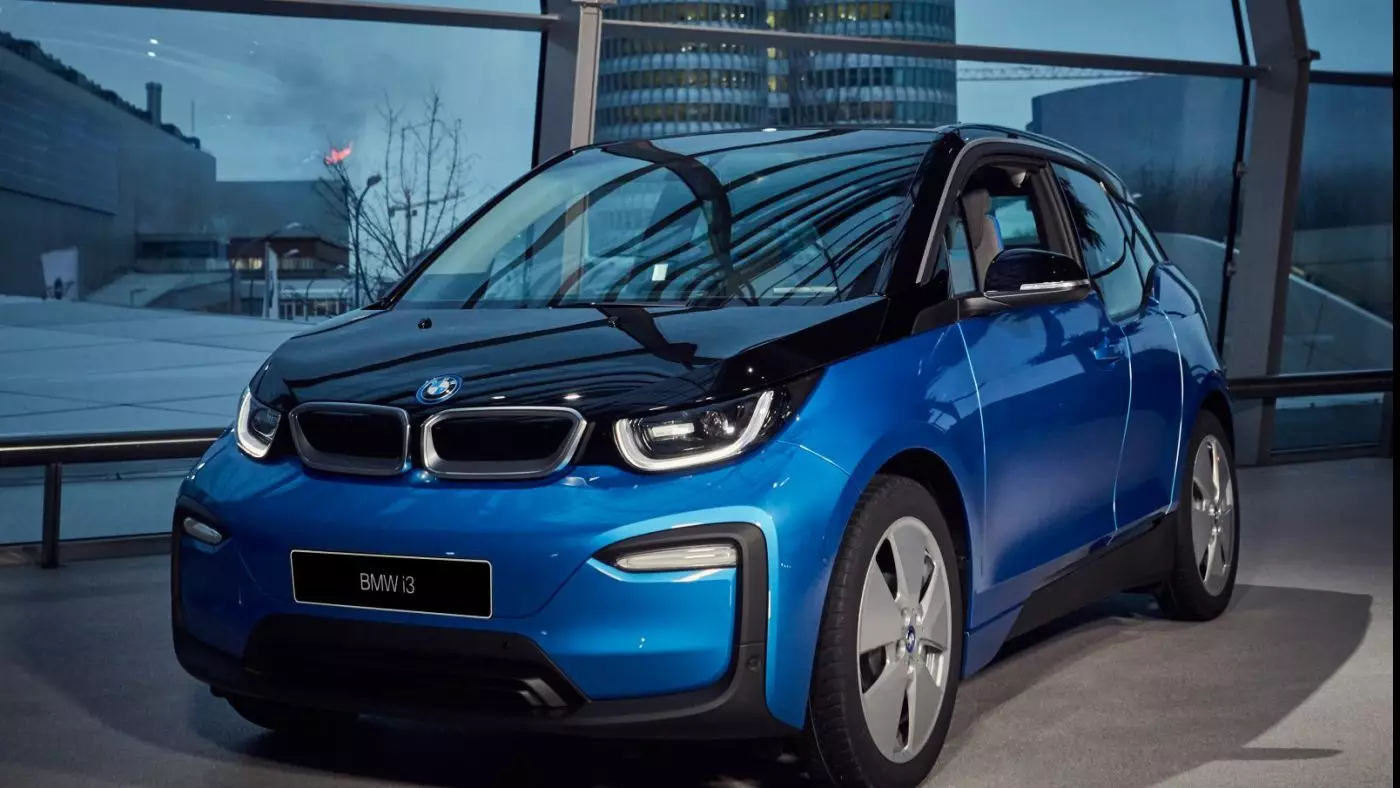 BMW i3