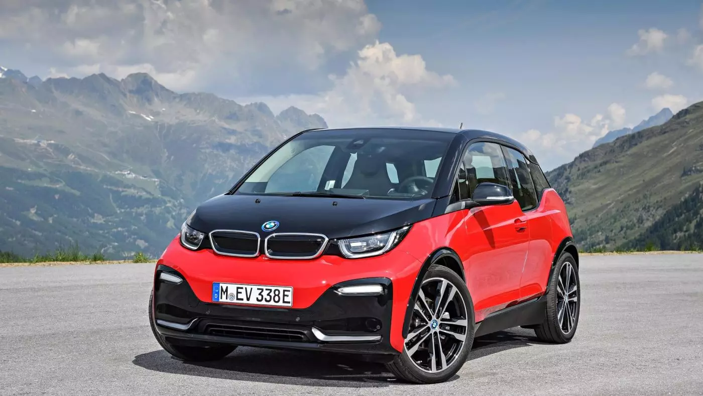 រថយន្ត BMW i3s