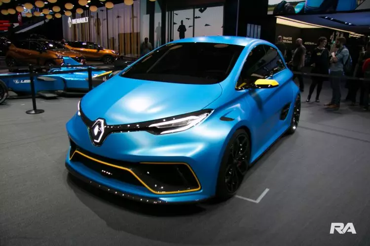 2017 Renault Zoe e-Sport i Genève