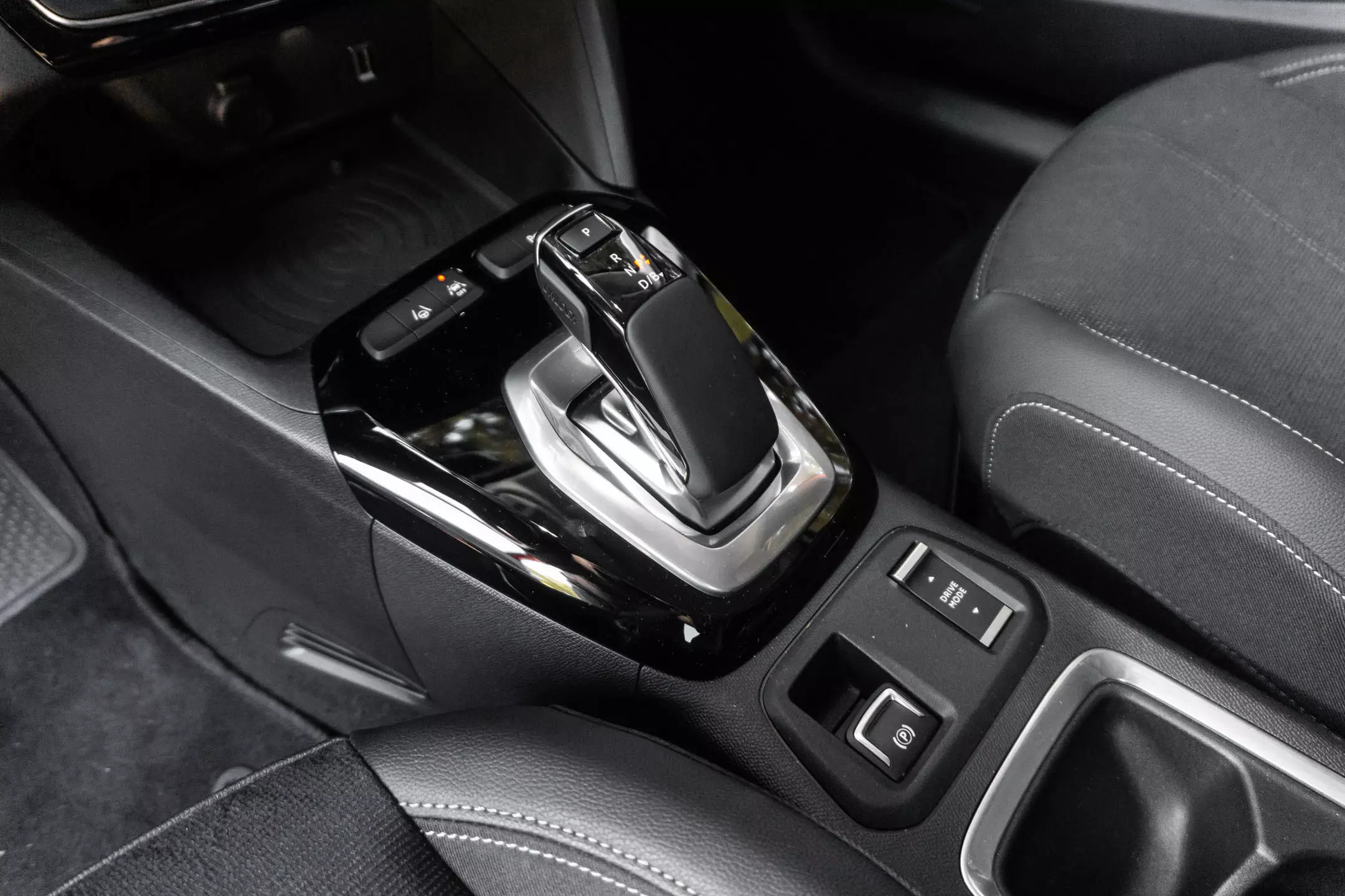 i-centre console