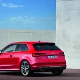 گروپ کا سب سے ہوشیار: Audi S3 2013 کی نقاب کشائی کی گئی۔ 16386_21