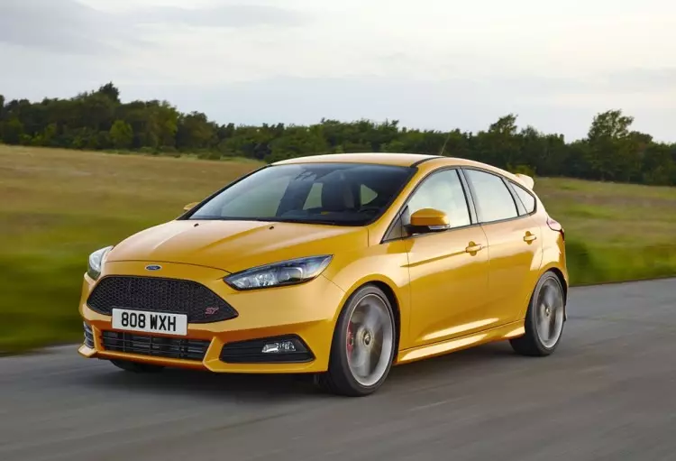 ford focus St