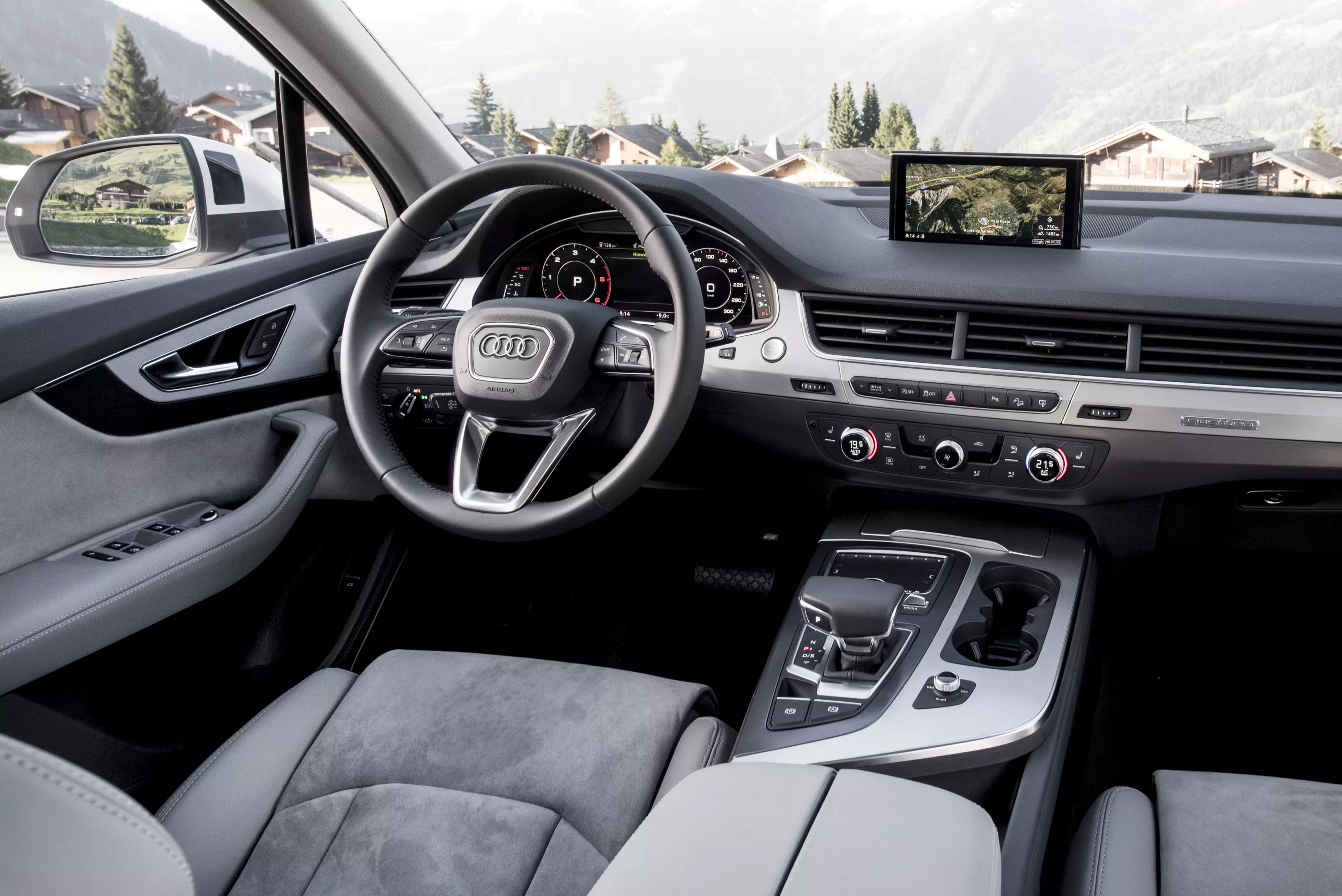 New Audi Q7: ພຣະຜູ້ເປັນເຈົ້າຂອງວົງການ 16423_5