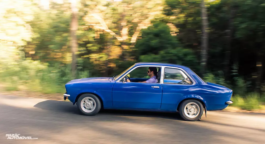 Opel 1204 2-door sedan