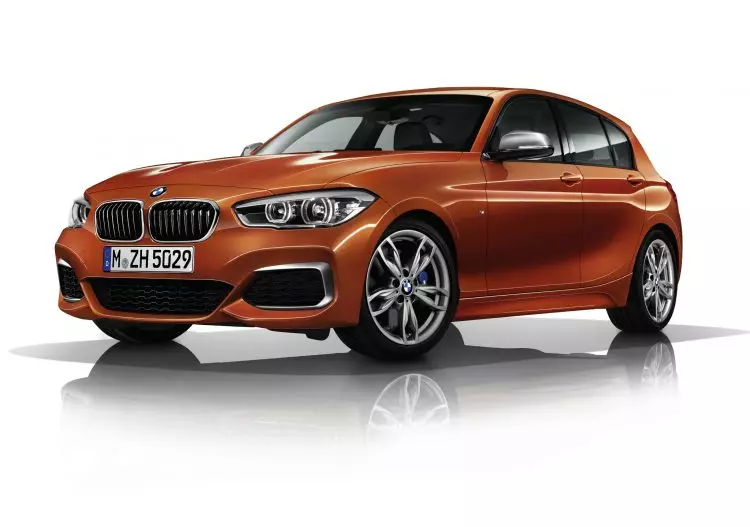 រថយន្ត BMW M140i