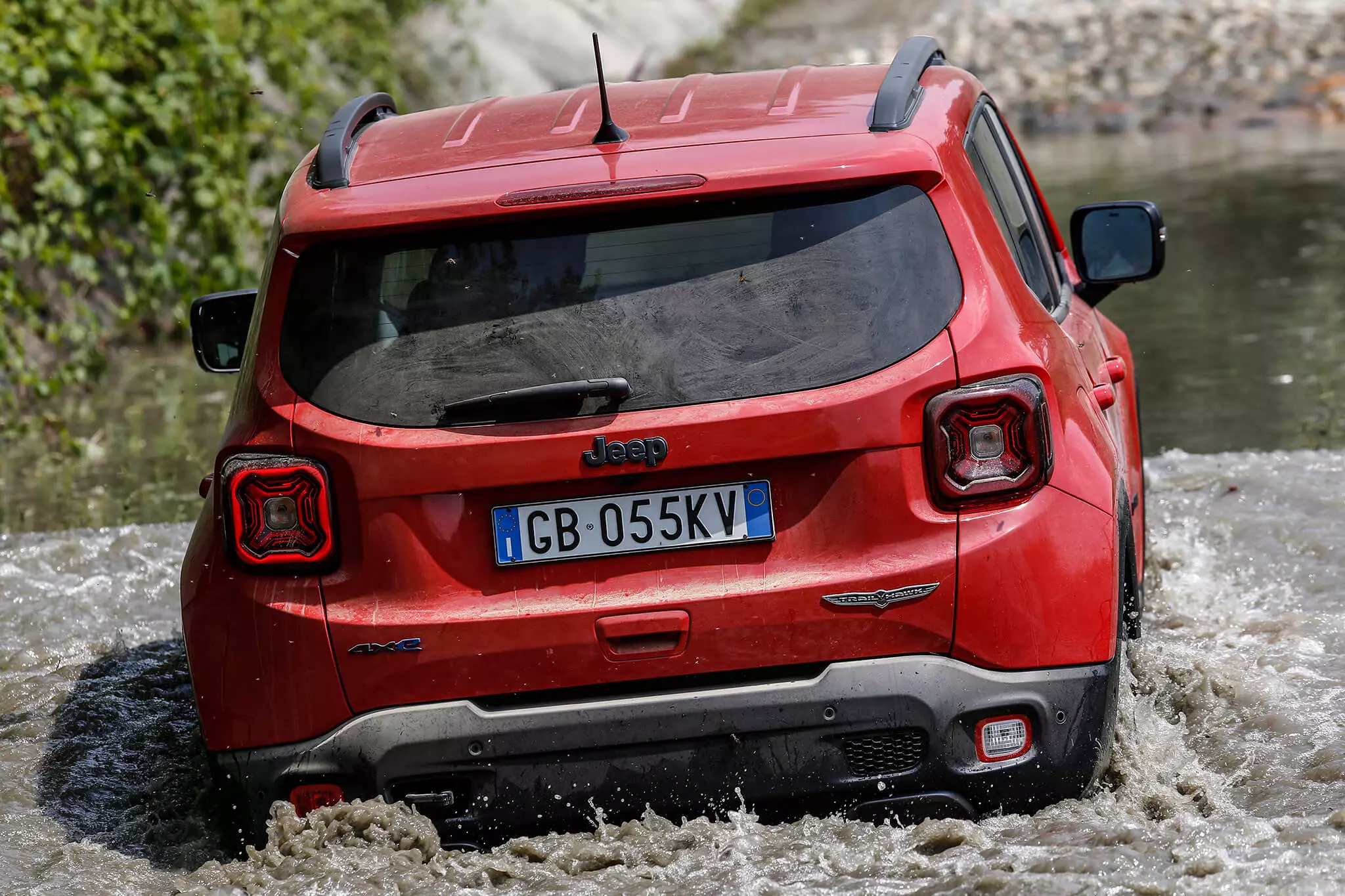 Jeep Renegade 4x Inzira