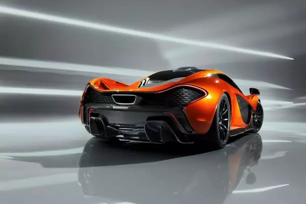 McLaren P1 se představí v Paříži 17109_2