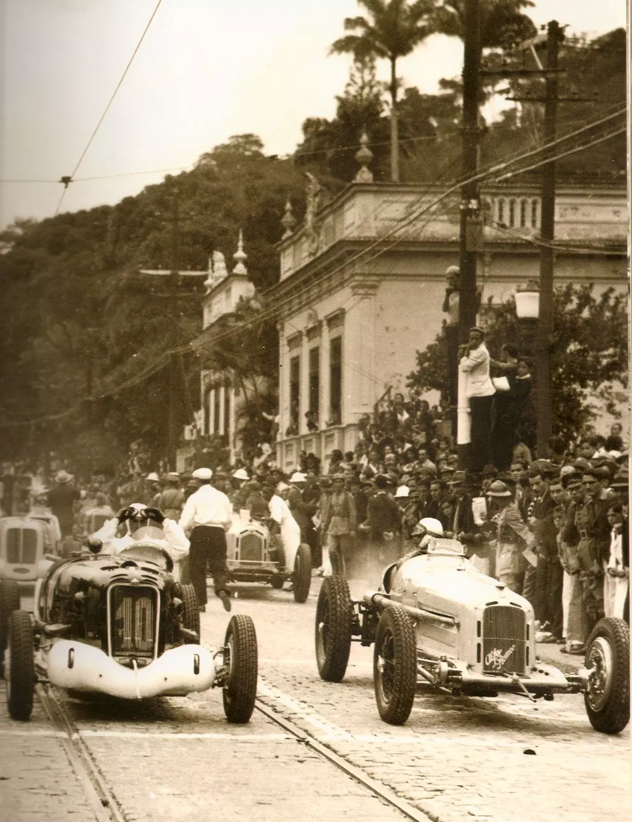 manoel de oliveira dereva wa gari