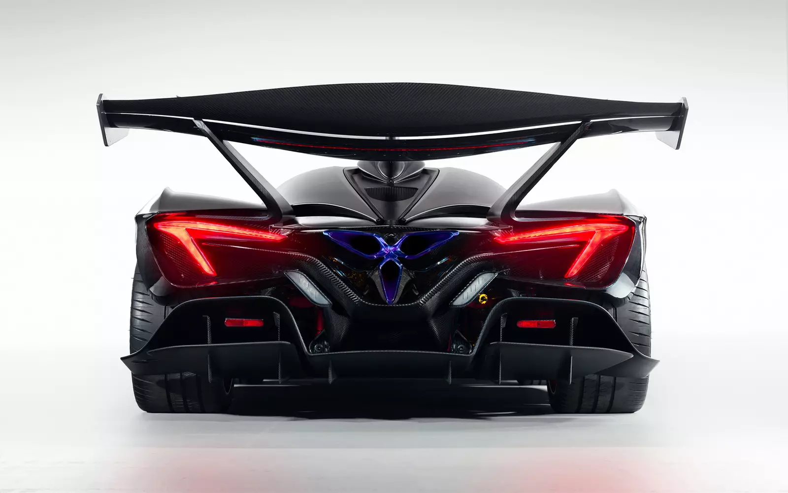 Apollo Intensa Emozione. Signore e signori, questo non è un concetto 17466_6