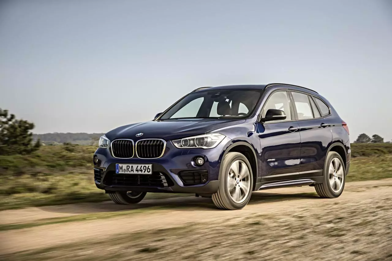 نئی BMW X1 کی اب پرتگال کے لیے قیمتیں ہیں۔