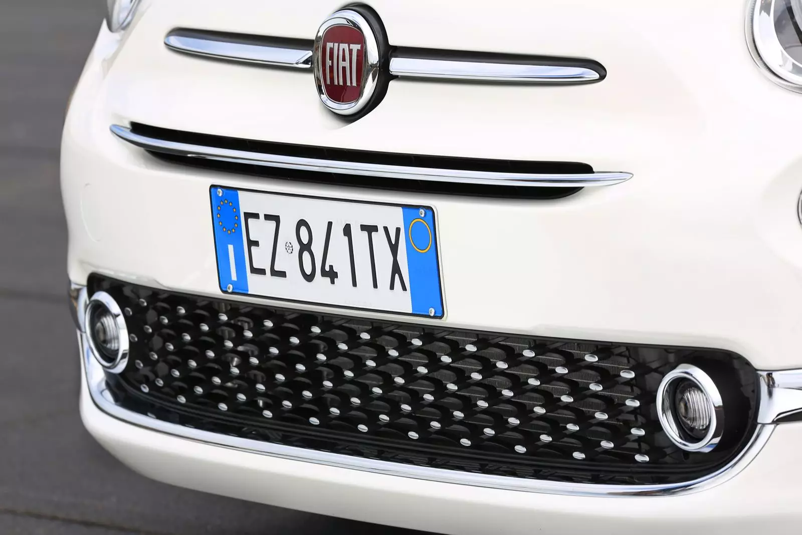 Fiat 500 nrog cov qauv tshiab thiab cov cuab yeej tshiab 1761_5