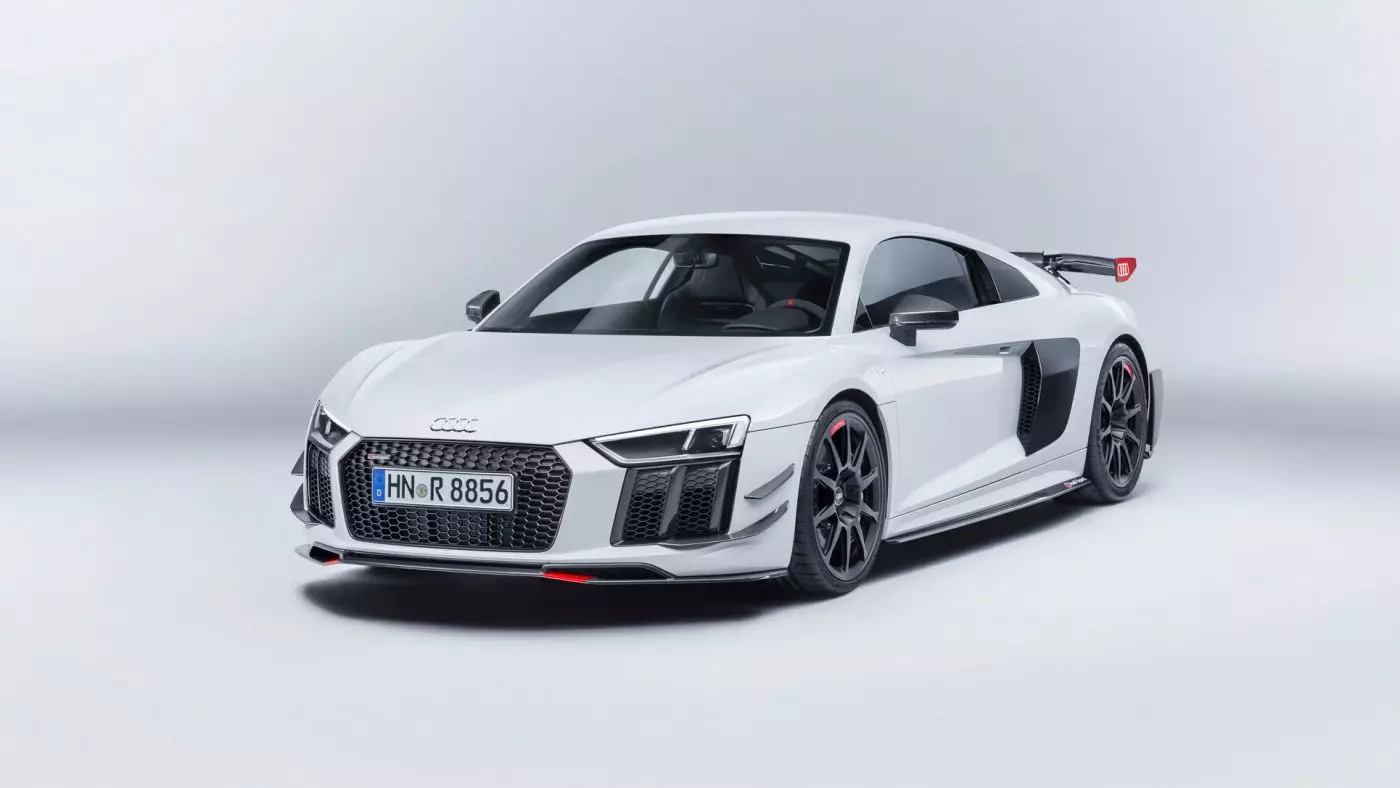 Audi R8 - запчасткі прадукцыйнасці