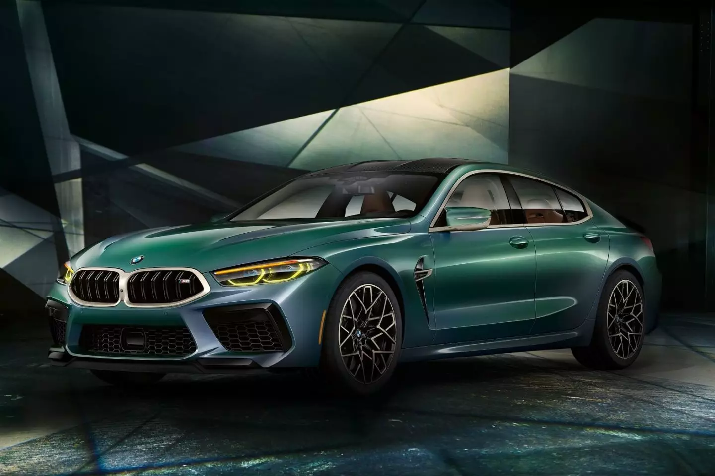 BMW M8 Гран Купе