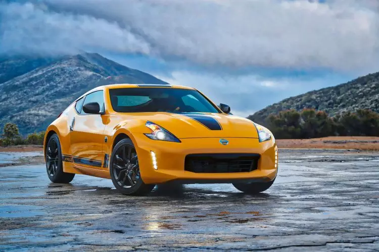 Kodi uku ndiko mawonekedwe omaliza a Nissan 370Z? 18048_3