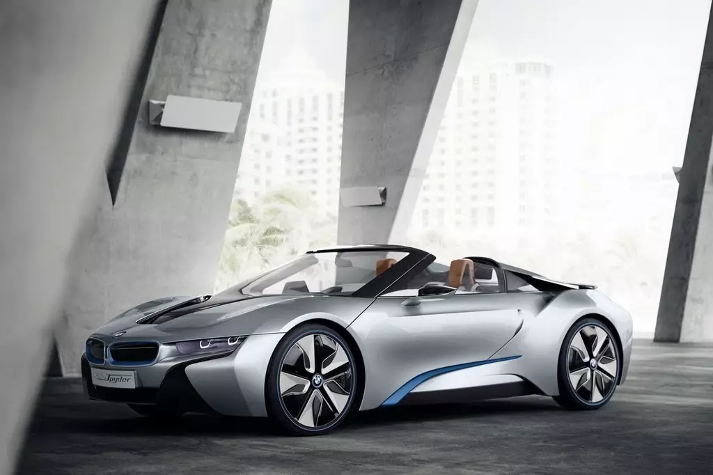 Dat is hoe't it merk fan München de BMW i8 Roadster 