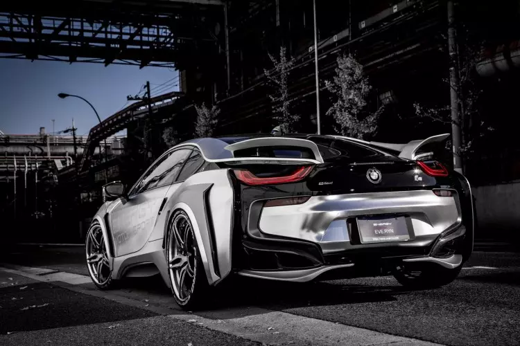 BMW i8 (8)၊