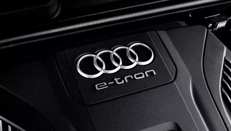 L-Audi Q7 e-tron 3.0 TDI quattro waslet fil-Portugall 18298_1