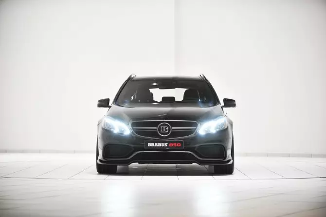 Brabus-850-60-Biturbo-E-Class-3[3]