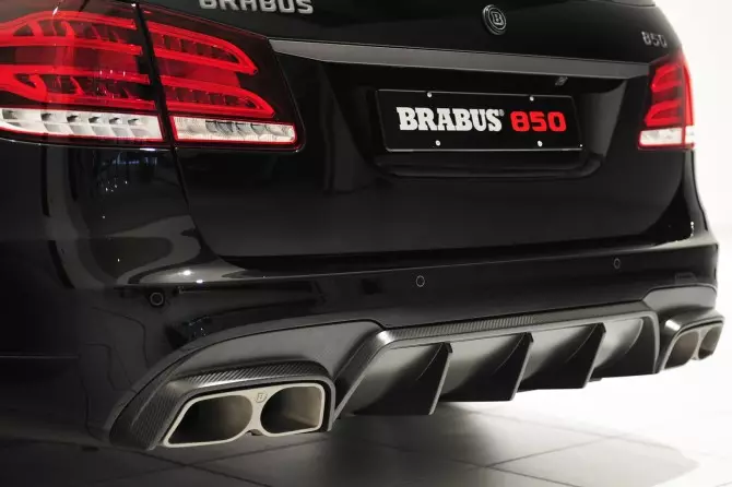 Brabus-850-60-Biturbo-E-Class-11 [3]