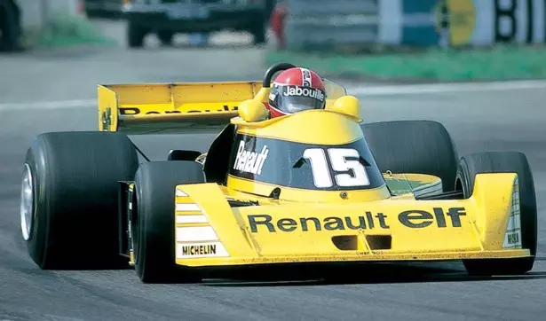 V sodobnem času v F1 je Renault pionir uporabe turbo tehnologije.