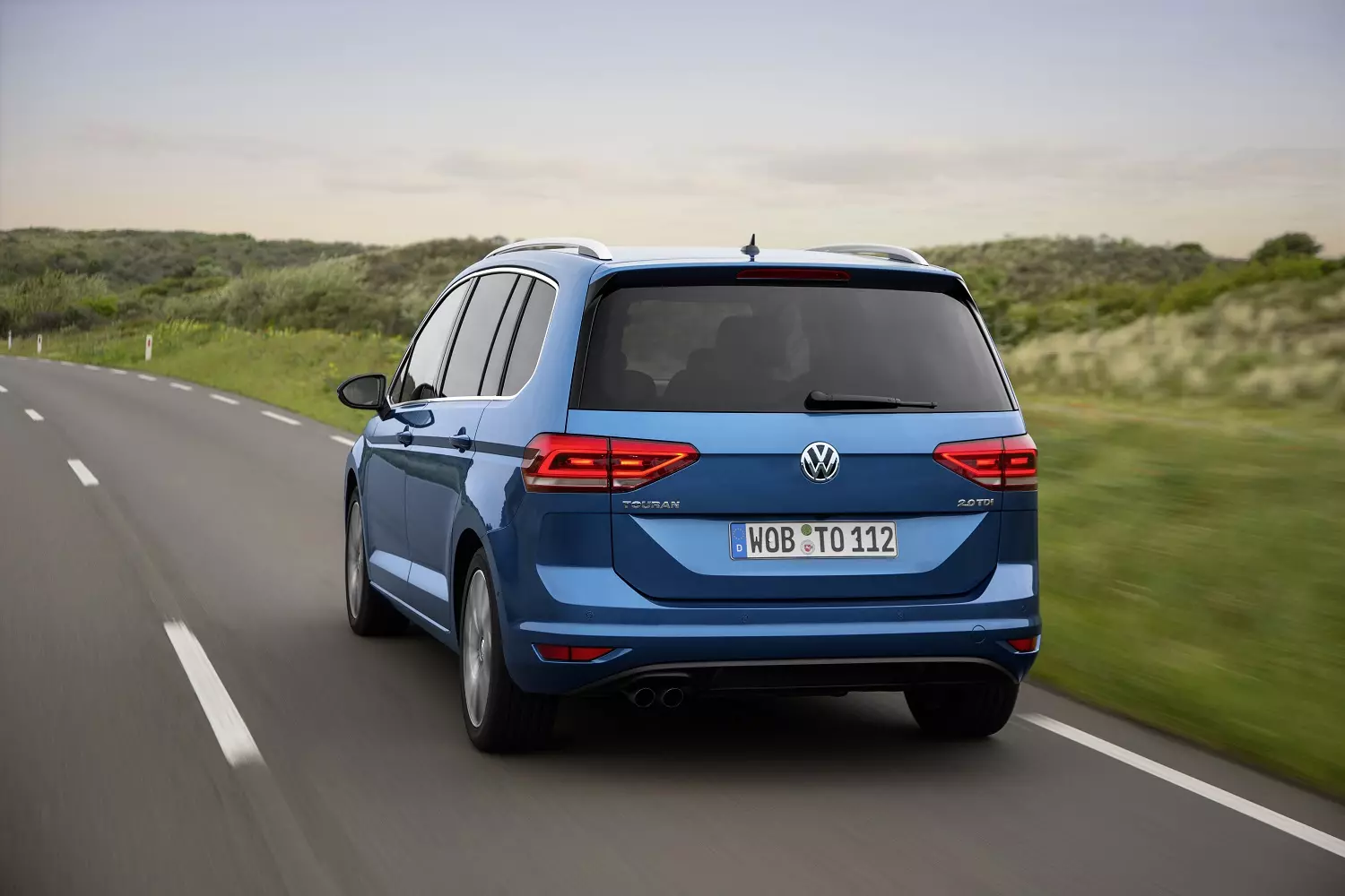 Volkswagen Touran: diesel alkaen 30 824 euroa ja monia uusia ominaisuuksia 18668_3